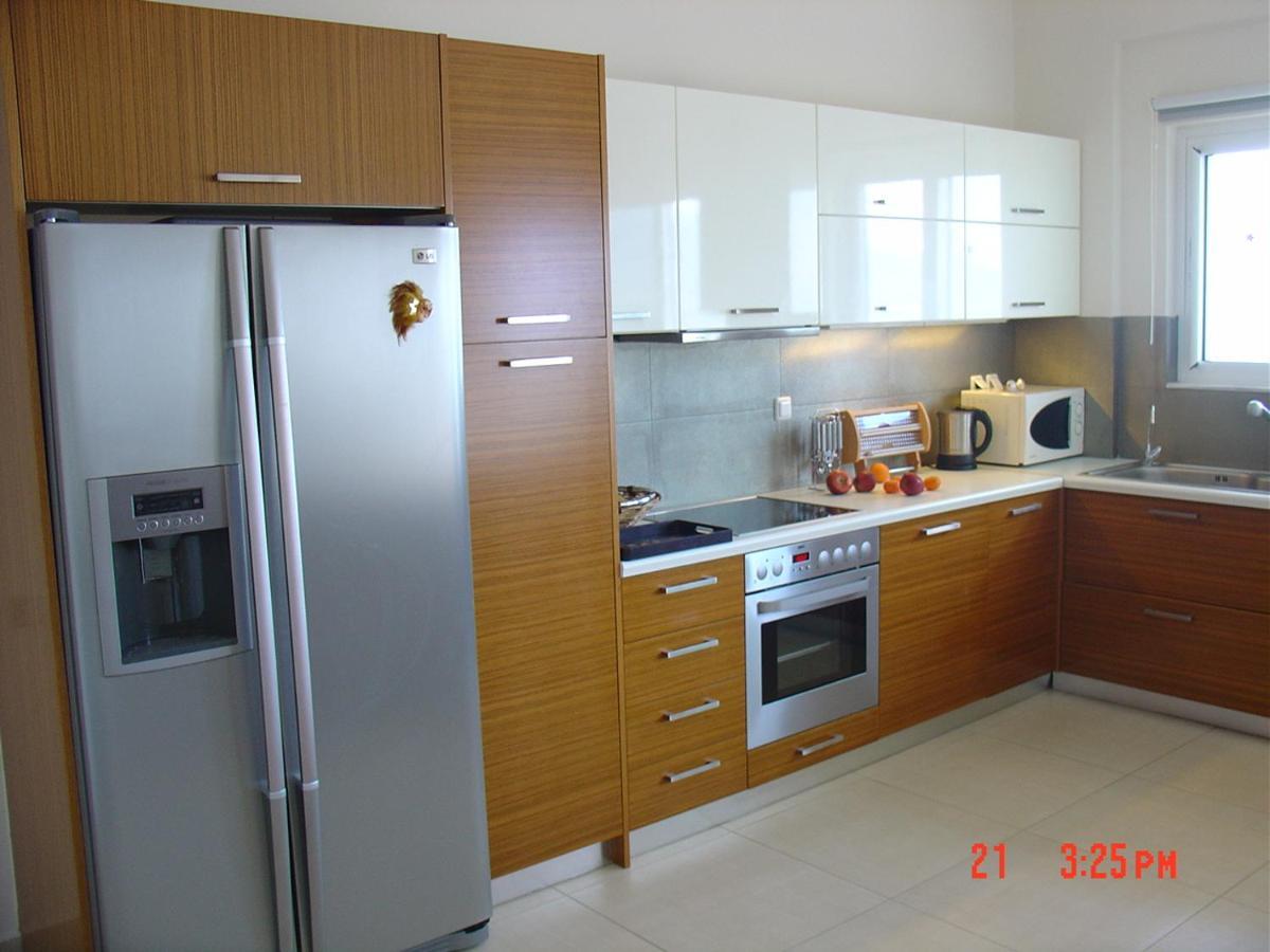 Verga First Floor Apartment Bagian luar foto